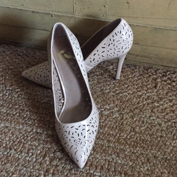 REPORT NUDE LEATH LASER CUT POINT HIGH HEELS 8.5 W - Picture 2 of 12
